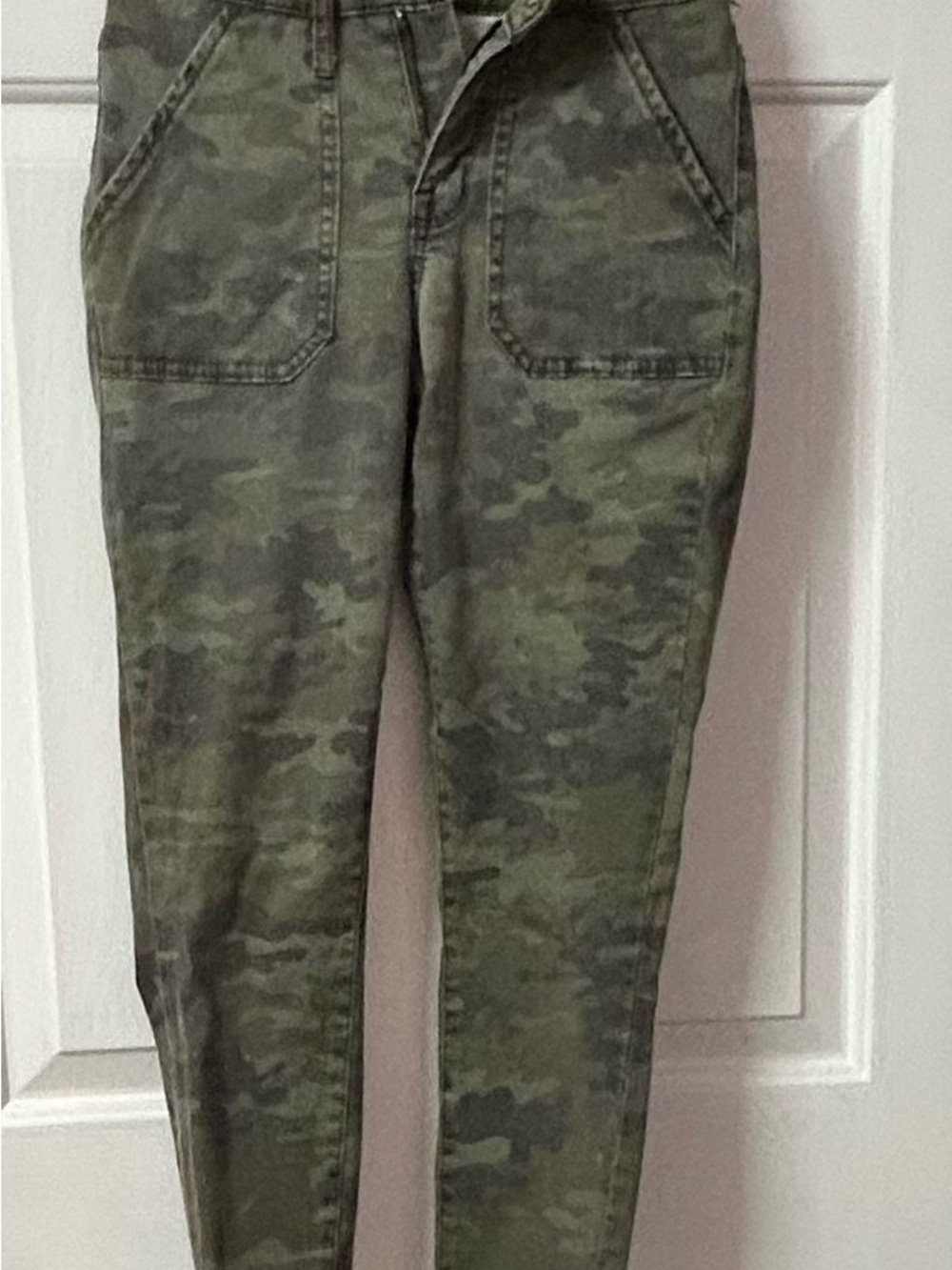 Mossimo Supply Co. Women's Camo Skinny Jeans - Olive